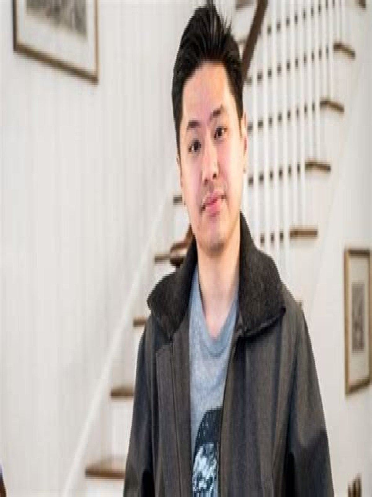 HTML